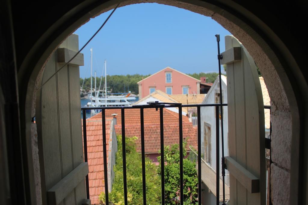 Fiscardonna Luxury Suites Fiskardo Oda fotoğraf